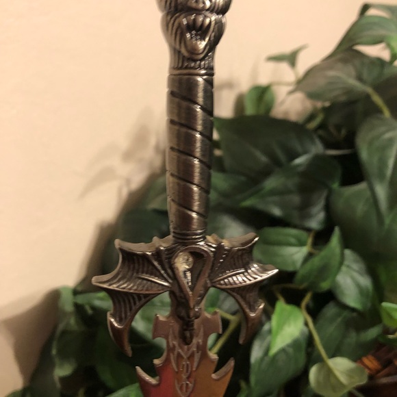 Medieval Skull Base Dagger Letter Opener - Picture 3 of 8